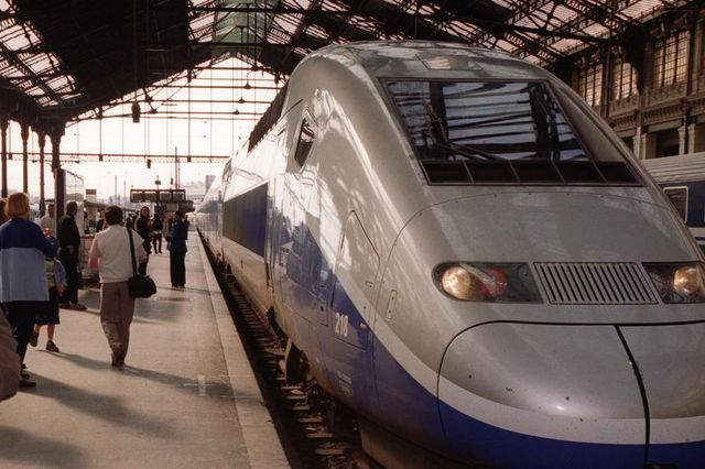La scène s'est déroulée alors que le TGV venait de quitter la gare de Marseille. 