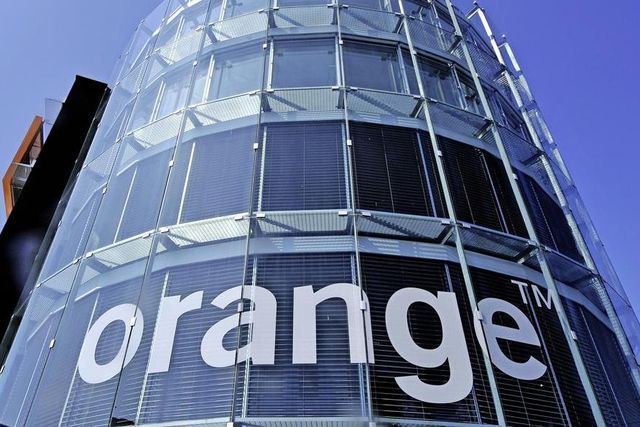 Ericsson, qui a repris la gestion du réseau de téléphonie mobile d’Orange, a installé ses employés au siège de l’opérateur à Renens.