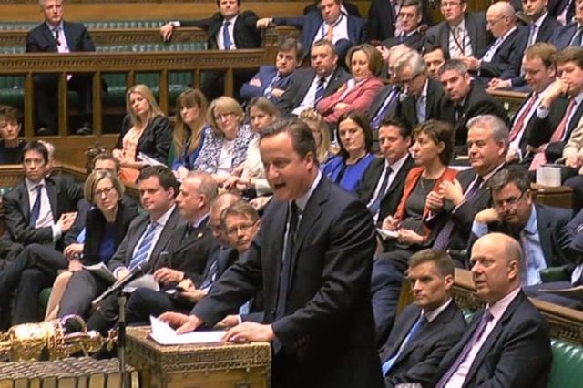 David Cameron a essayé lundi de juguler à la Chambre des communes la «pire crise pour le parti conservateur depuis des décennies».