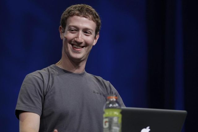 Mark Zuckerberg, patron de Facebook, possède une fortune de 17,5 milliards de dollars selon un classement du magazine Forbes en 2012.