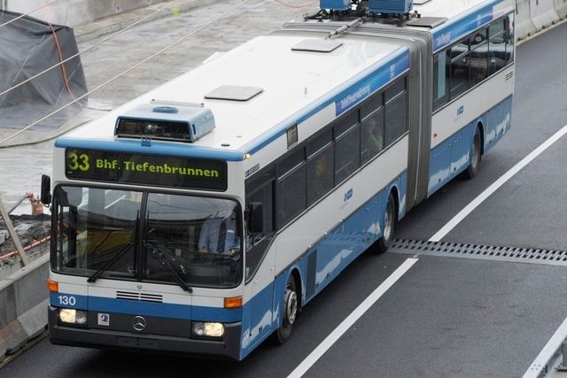 Trotz hoher Stressbelastungen gibt es für Busfahrer keine Tests: Ein Bus der VBZ. 