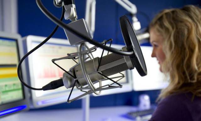 Heiss begehrt: Fünf Radiosender buhlen um drei Konzessionen im Gebiet Zürich-Glarus.