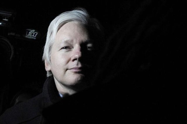 Le fondateur de WikiLeaks, Julian Assange, se trouve actuellement en Grande-Bretagne.