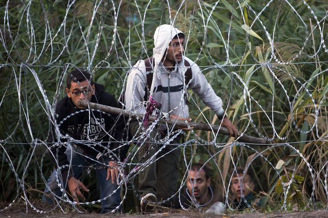 Härtere Gangart in Ungarn: Neben dem Grenzzaun soll auch ein neues Gesetz Flüchtlinge abhalten.