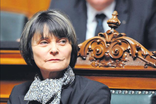 Hat im Parlament nicht mehr viele Freunde: Micheline Calmy-Rey gestern vor der Bundesversammlung.
