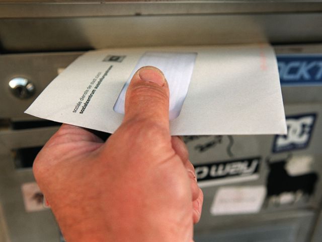 Deutsche Post Nach Der Portoerhöhung Für Briefe Werden Auch Pakete