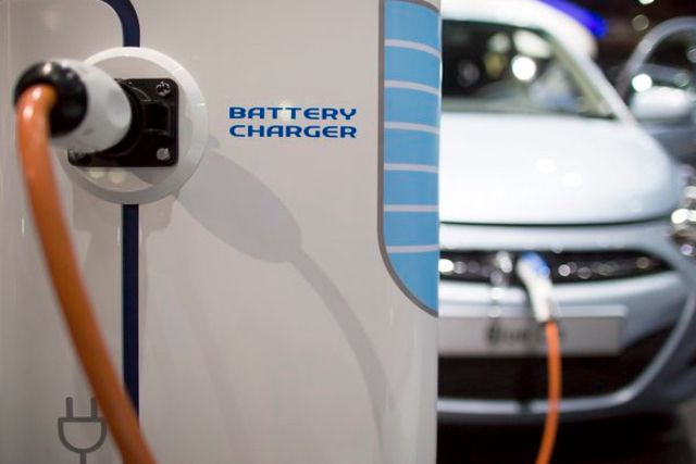 Sans métaux, l'industrie automobile sera incapable de fabriquer les batteries des voitures électriques.